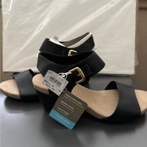 comfort plus by Predictions Black Wedge Sandals with Gold Buckles